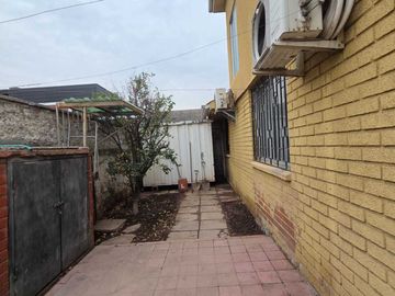 Casa en arriendo  en LAS CONDES