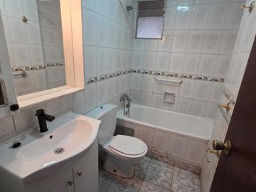 Casa en arriendo  en LAS CONDES
