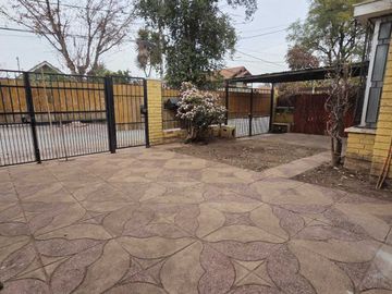 Casa en arriendo  en LAS CONDES