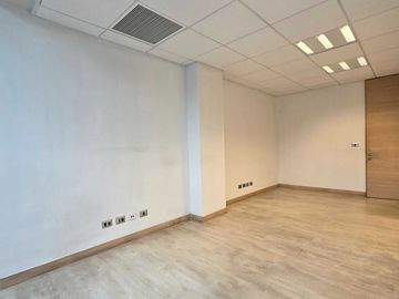 Oficina en arriendo  en LAS CONDES