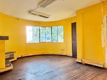 Local comercial en arriendo  en ÑUÑOA