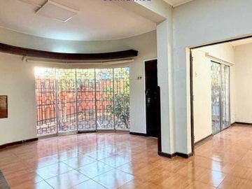 Local comercial en arriendo  en ÑUÑOA