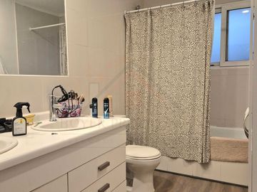 Casa en arriendo  en LAS CONDES