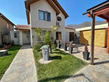 Casa en arriendo  en PUDAHUEL