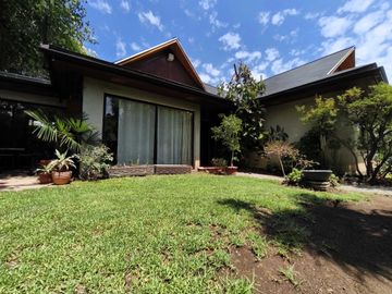 Casa en venta  en LAS CONDES