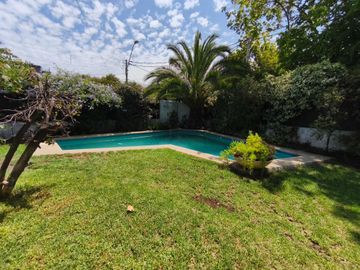 Casa en venta  en LAS CONDES