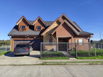 Casa en arriendo  en PUERTO VARAS