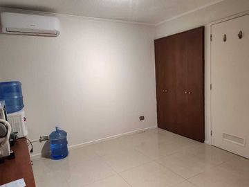 Oficina en arriendo  en VITACURA