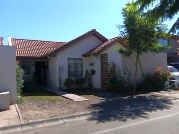 Casa en venta  en BUIN