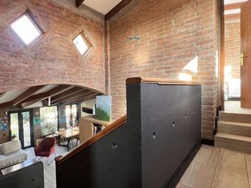 Casa en venta  en LA REINA