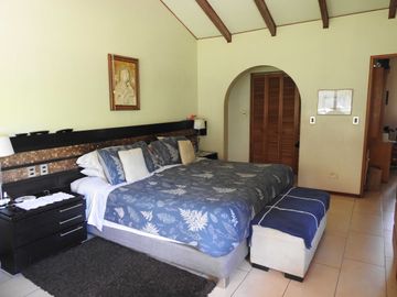 Casa en venta  en LO BARNECHEA