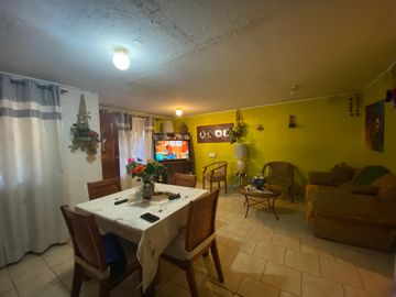 Casa en venta  en MAIPÚ