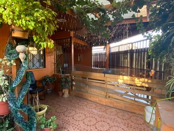 Casa en venta  en MAIPÚ