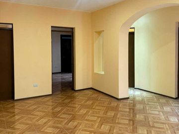 Casa en arriendo  en SANTIAGO
