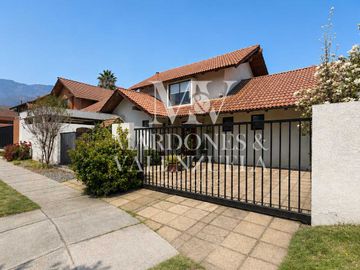 Casa en venta  en SANTIAGO