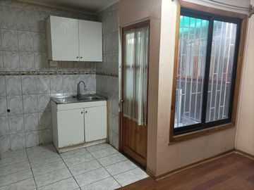 Casa en arriendo  en LA CISTERNA