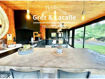 Casa en venta  en CURICÓ