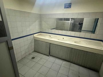 Local comercial en arriendo  en SANTIAGO