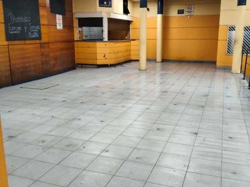 Local comercial en arriendo  en SANTIAGO