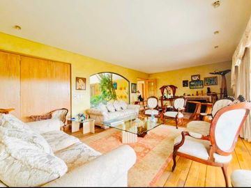 Casa en arriendo  en LAS CONDES