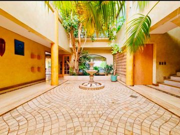 Casa en arriendo  en LAS CONDES