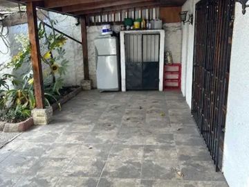 Casa en arriendo  en LA CISTERNA