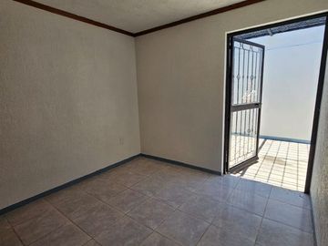 casa en renta colonia tabachines recién remodelada estrena