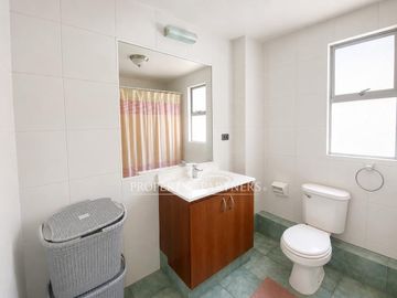 Casa en venta con vista al mar - Sector Llacolén