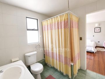 Casa en venta con vista al mar - Sector Llacolén
