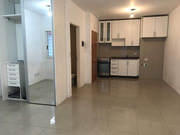 Monroe 5700 - Villa Urquiza - Monoamb 47 m2 totales c/Patio - Vea el Plano