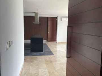 Departamento en Venta, Temozon Norte, Mérida, 3 Recámaras.