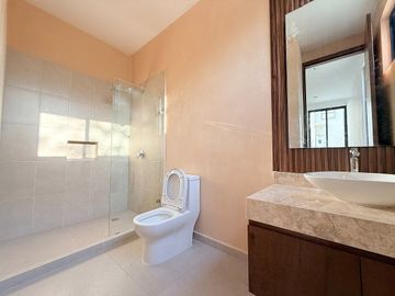 Casa en Venta, Yucatán Tamanche, 4 Recámaras.