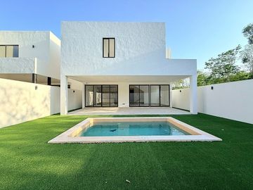 Casa en Venta, Yucatán Tamanche, 4 Recámaras.