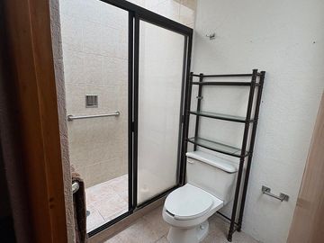BAJA DE PRECIO!!!  VIVE EN INTERLOMAS VENTA CASA EN CONDOMINIO CON SEGURIDAD