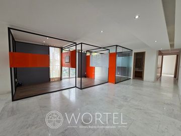 Renta de Oficina Nápoles | 145 m2 | Acondicionada