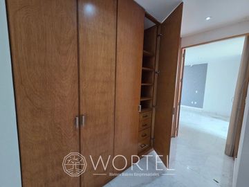 Renta de Oficina Nápoles | 145 m2 | Acondicionada