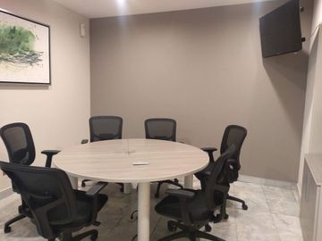 Renta de Oficina Nápoles | 13 m2 | Amueblada