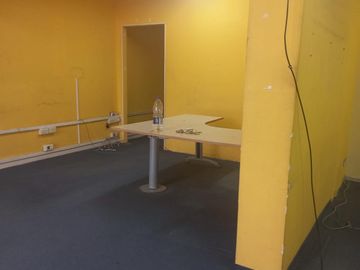 Alquiler Oficina 100 m2 en Montserrat