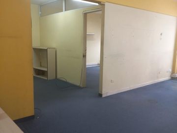 Alquiler Oficina 100 m2 en Montserrat