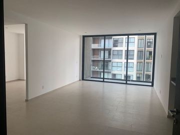 RENTA Departamento Nuevo en LATITUD  Plaza Puerta La Victoria