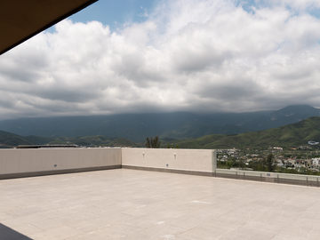 Casa en Venta en La Herradura Residencial, Monterrey Nuevo Leon.