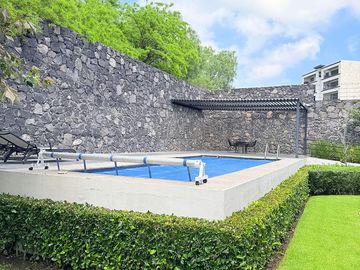 Departamento en renta con vista al Campo de Golf