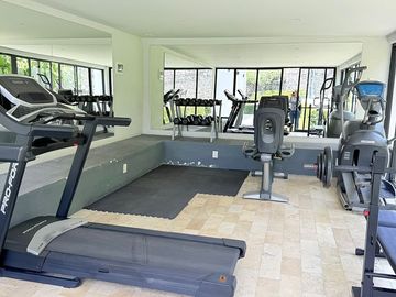 Departamento en renta con vista al Campo de Golf