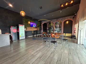 Local comercial renta con traspaso Plaza Almira La Pradera 45,000 Querétaro EstM