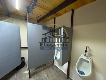 Local comercial renta con traspaso Plaza Almira La Pradera 45,000 Querétaro EstM