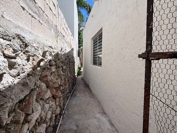 Casa en RENTA  ideal para cafetería o galería en Centro de Mérida