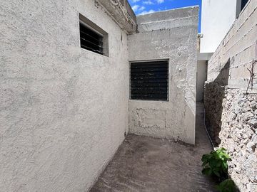 Casa en RENTA  ideal para cafetería o galería en Centro de Mérida