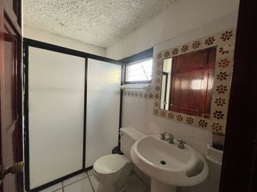 CASA EN PRIVADA CAMPIRANA. CARMEN, CAMPECHE.