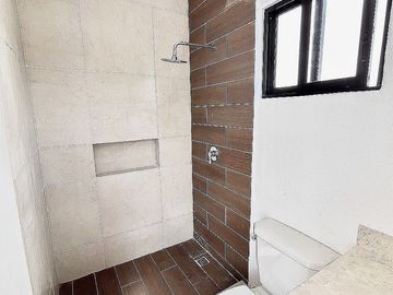 CASA EN VENTA EN  TEMOZÓN NORTE