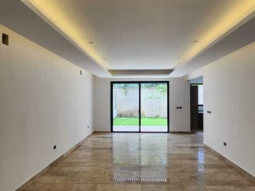 CASA EN VENTA EN EL NORTE DE MÉRIDA